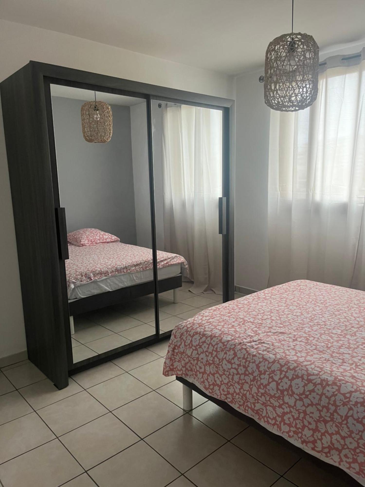 Appart T3 Proche Metro -Draps Et Serviettes Inclus Marsiglia Esterno foto